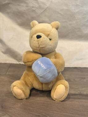 Vintage GUND Disney Classic Winnie the Pooh Musical Wind-Up Plush Bear with Blue